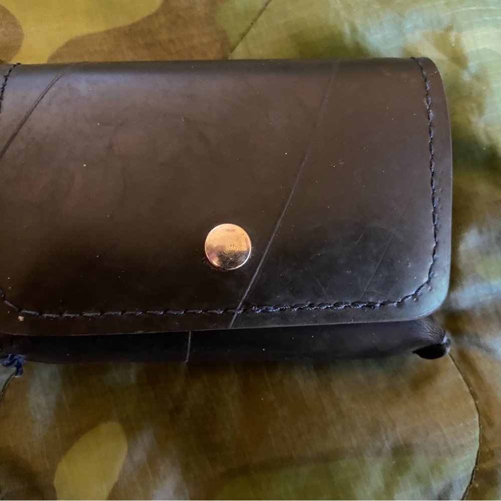 Design Ideas Repurposed/Recycled Rubber Bicycle Innertube Wallet Pouch